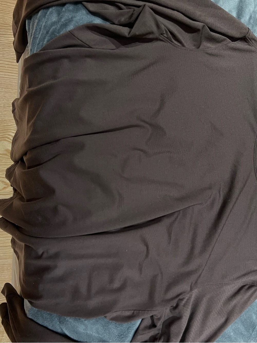 lululemon athletica Men’s Long Sleeve Tee — Dark Brown